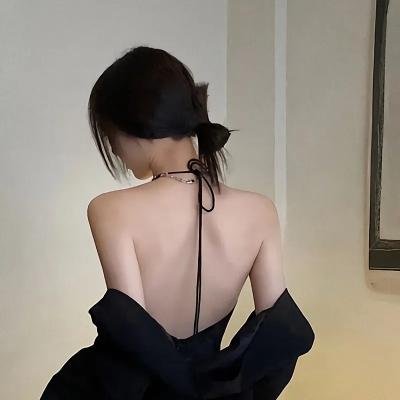 女孩，女孩Ⅱ：公寓与爱情
